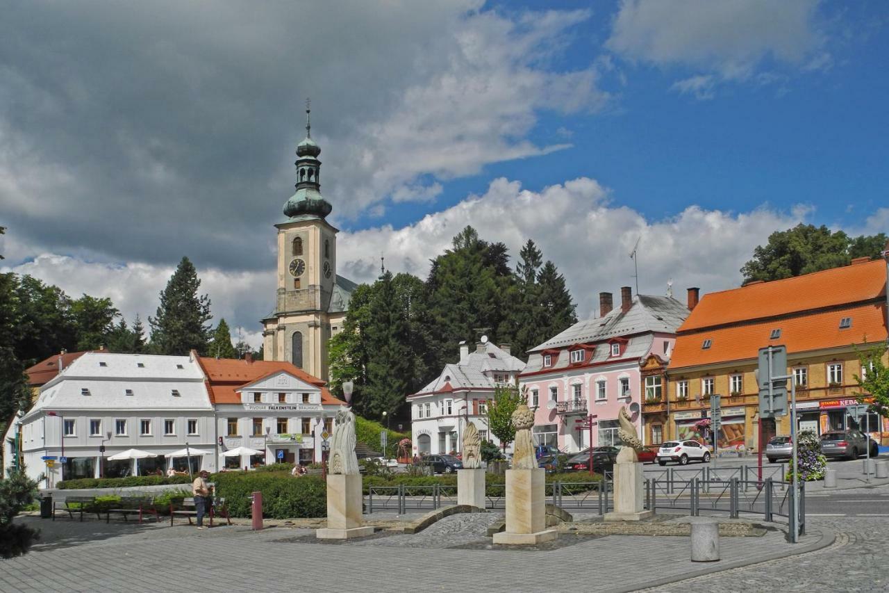 Dum U Sipku Hotel Krasna Lipa Luaran gambar